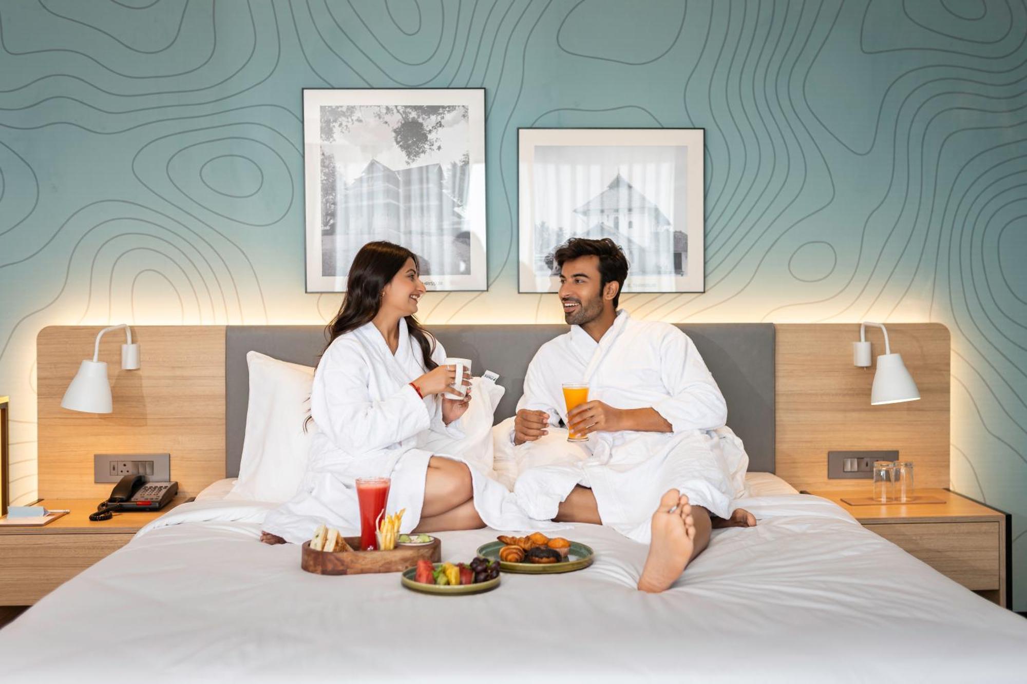 Park Inn & Suites By Radisson Thrissur East Fort Kültér fotó